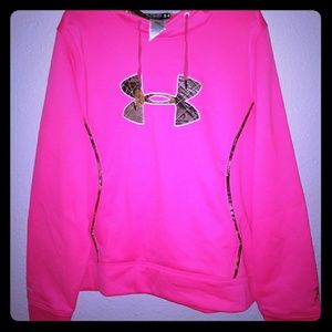 NWOT Womens 2XL Under Armour Sweatshirt Hoodie